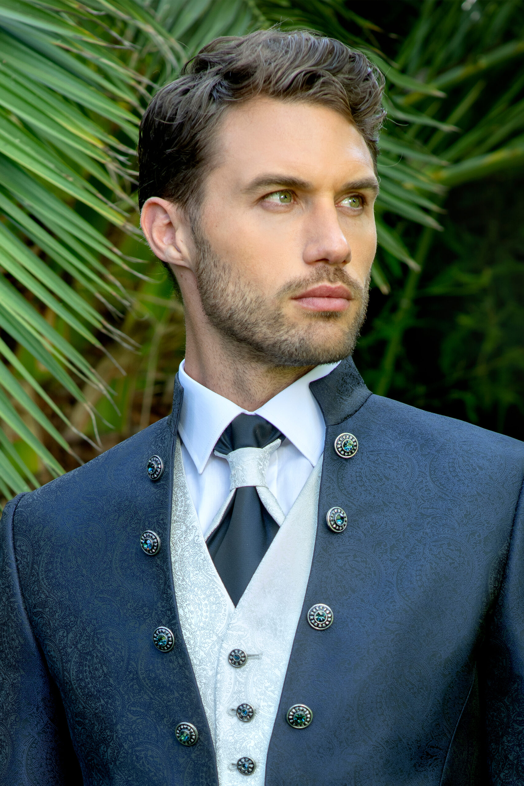 traje de novios de la coleccion enzo romano tienda en vigo